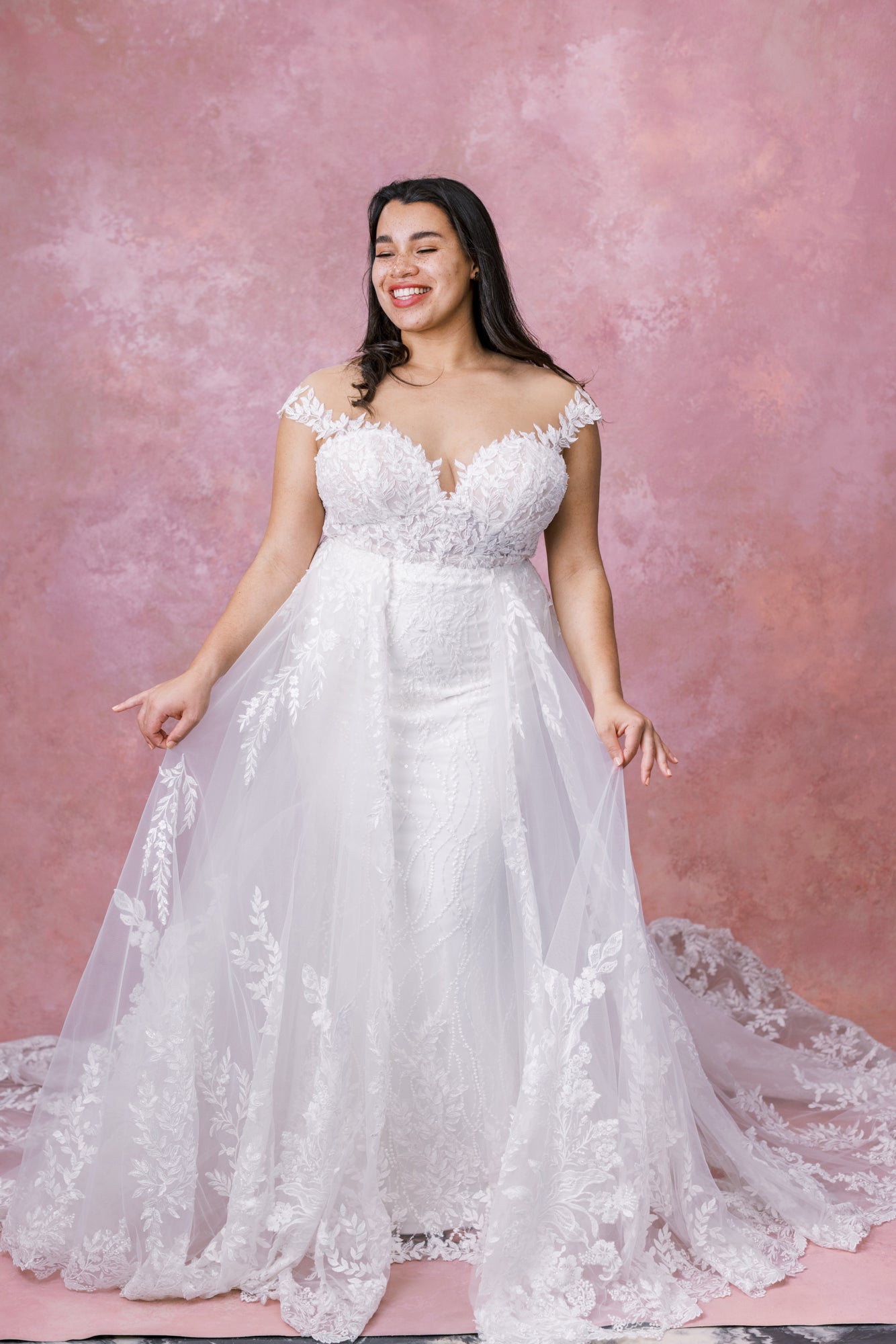 Plus size illusion fashion wedding dress