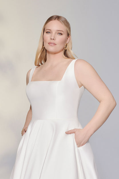 Charleston Plus Size