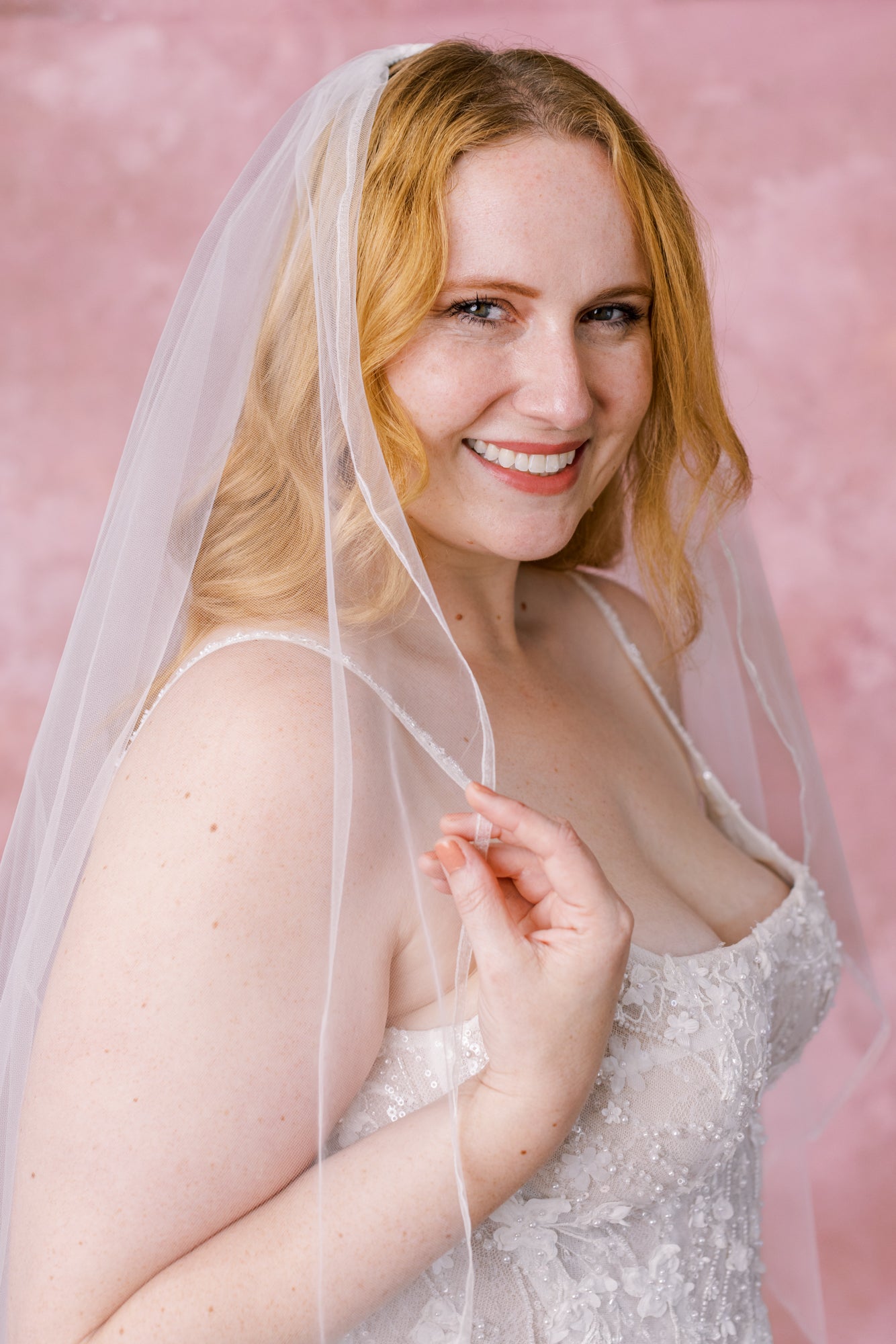 Rose Fingertip Veil