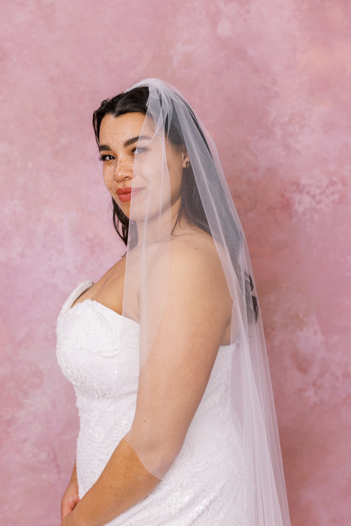 Rose Fingertip Veil