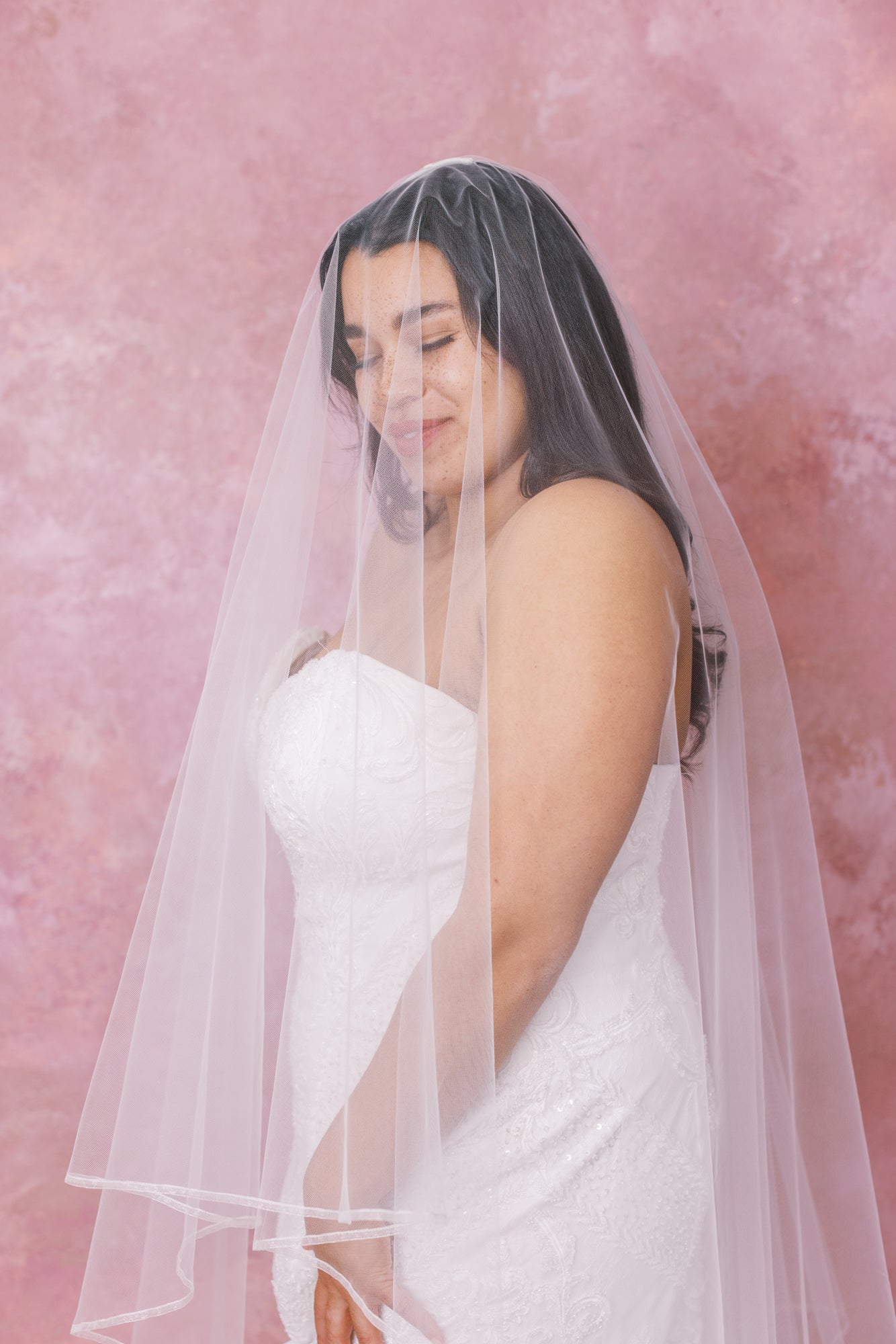 Tulip Two-Tier Fingertip Veil