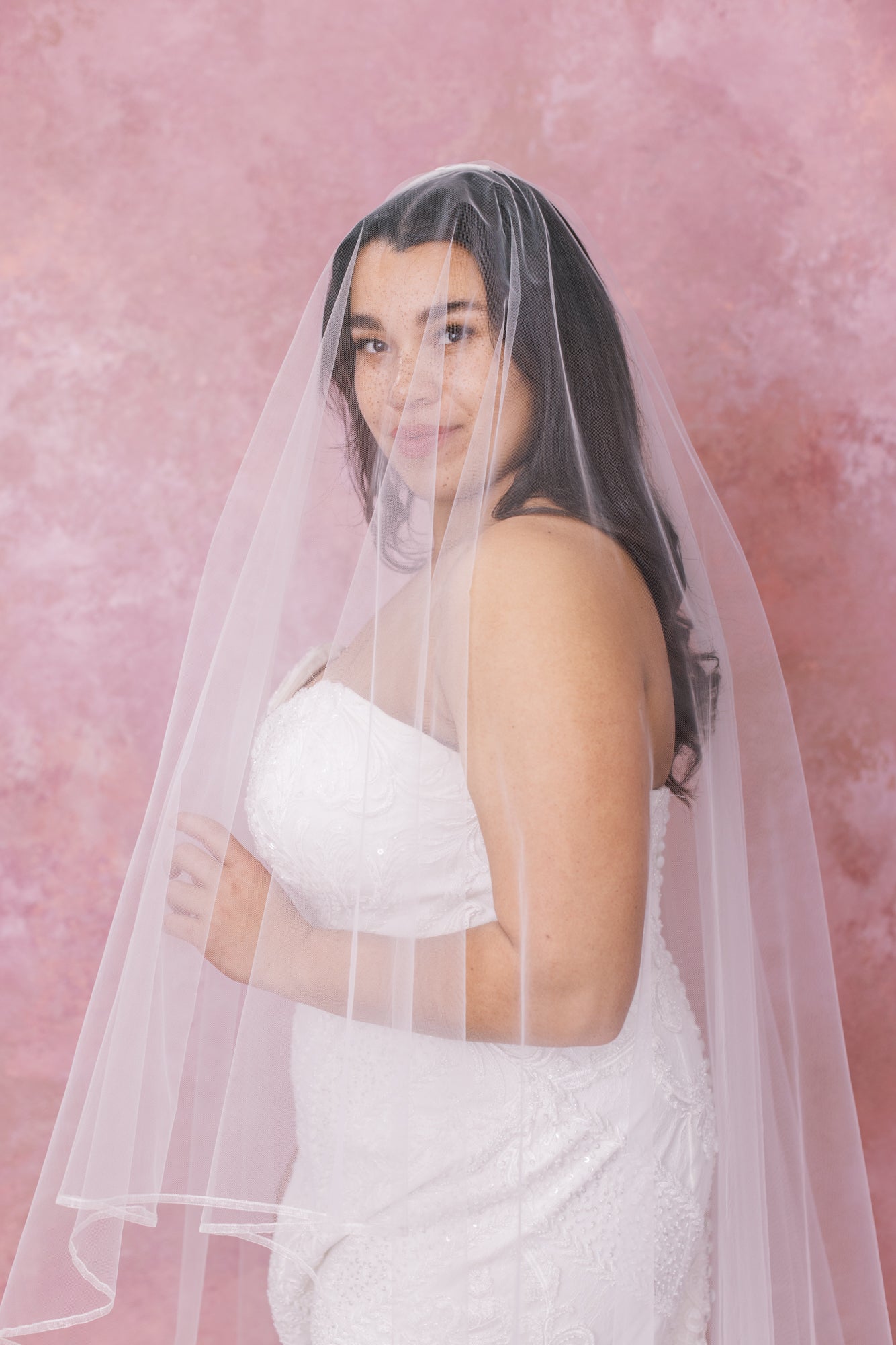 Tulip Two-Tier Fingertip Veil