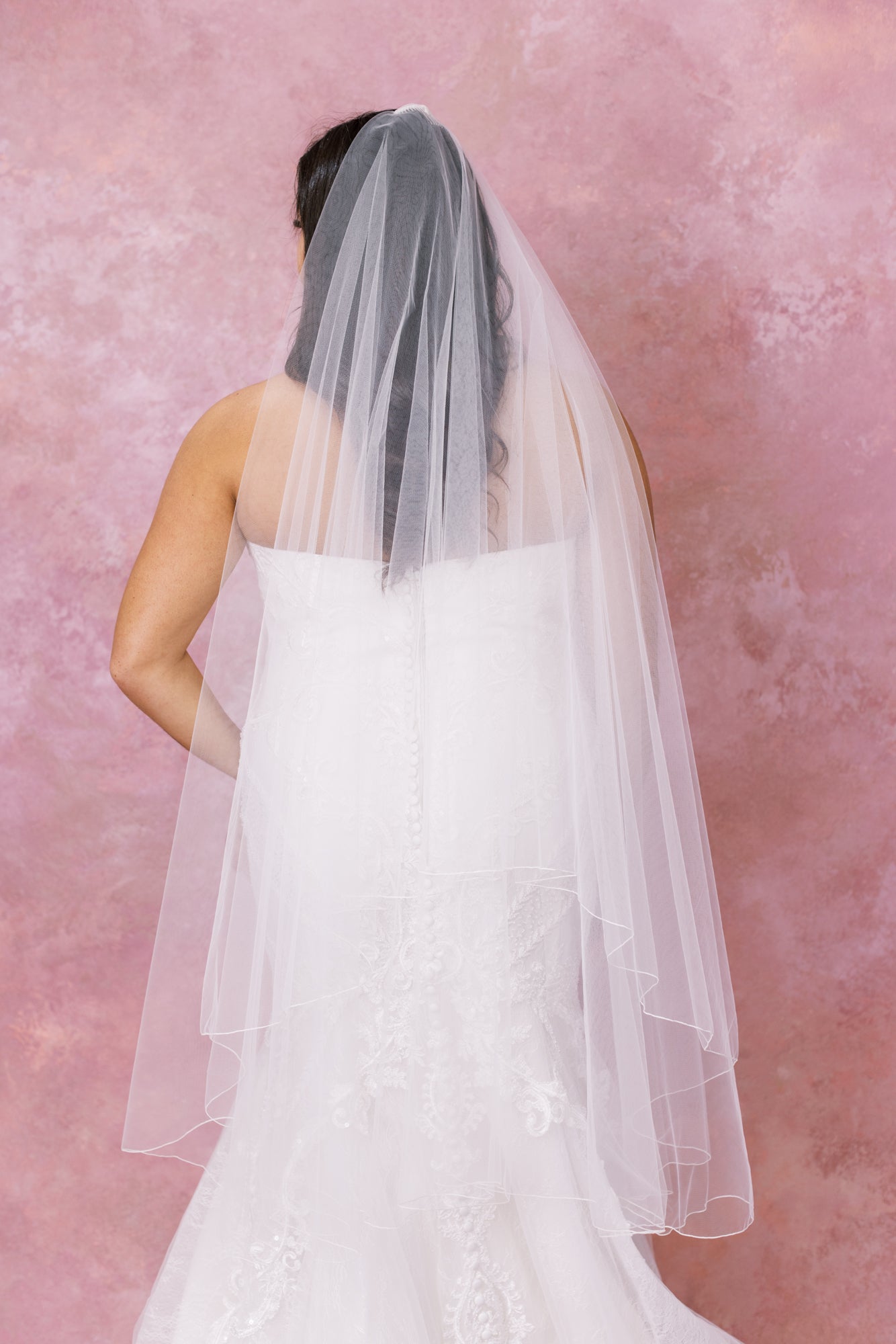 Tulip Two-Tier Fingertip Veil