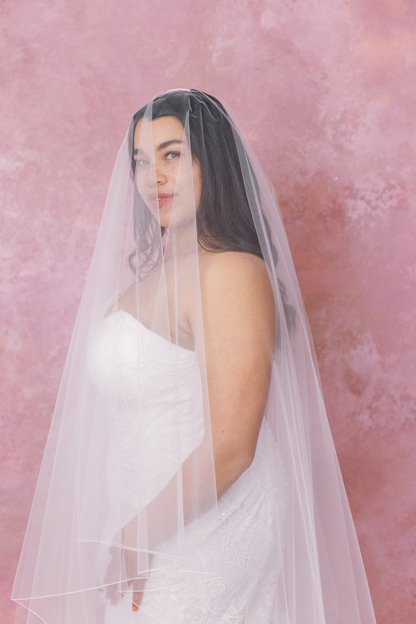 Tulip Two-Tier Fingertip Veil