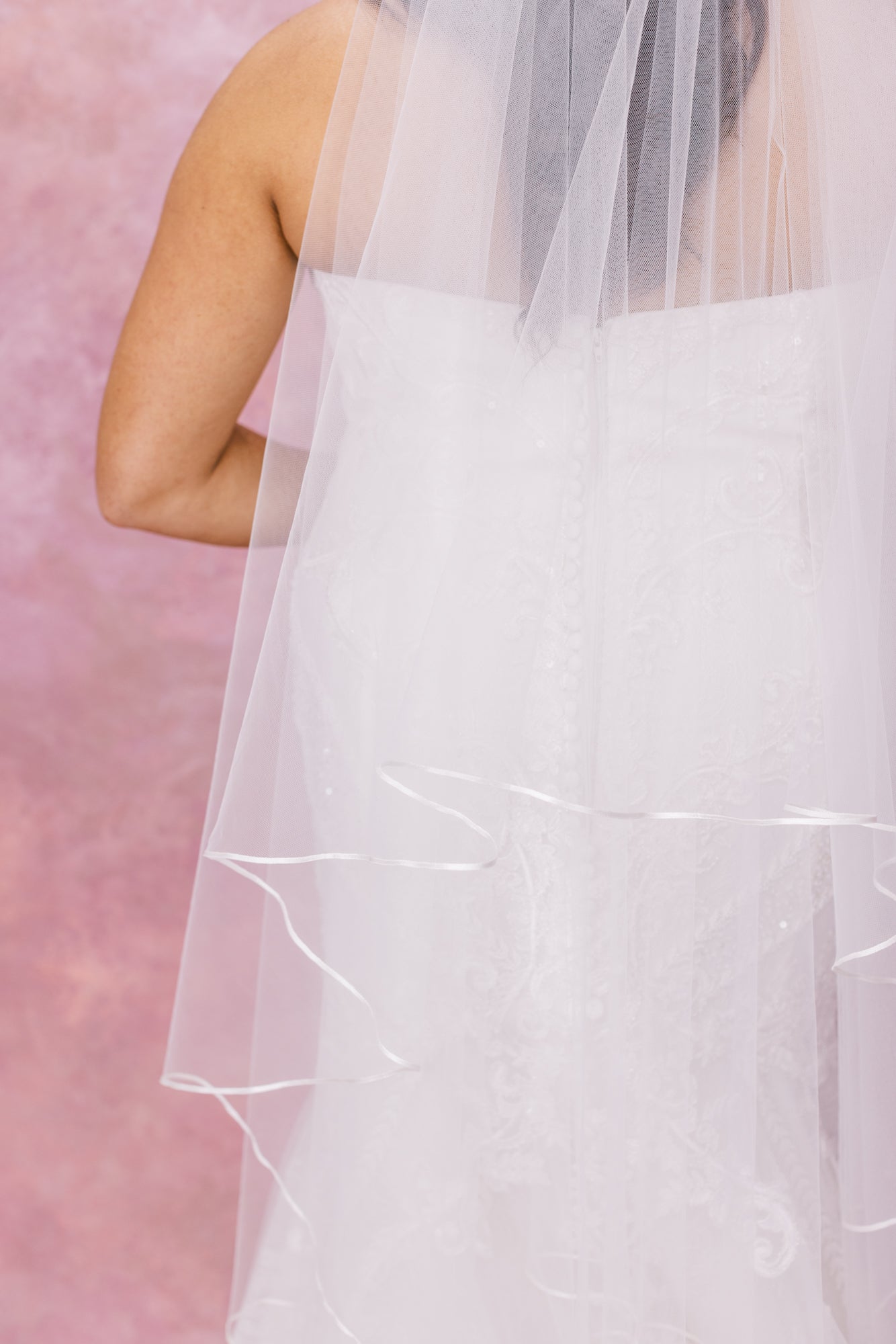 Tulip Two-Tier Fingertip Veil